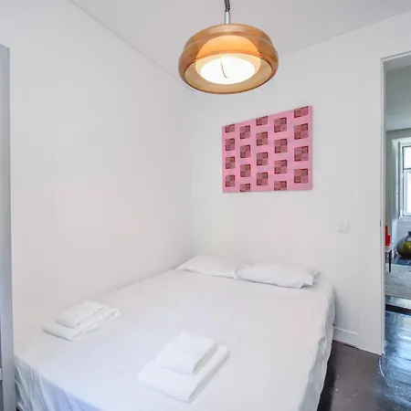 Apartament Acolhedor De 1 Perto Da Baixa